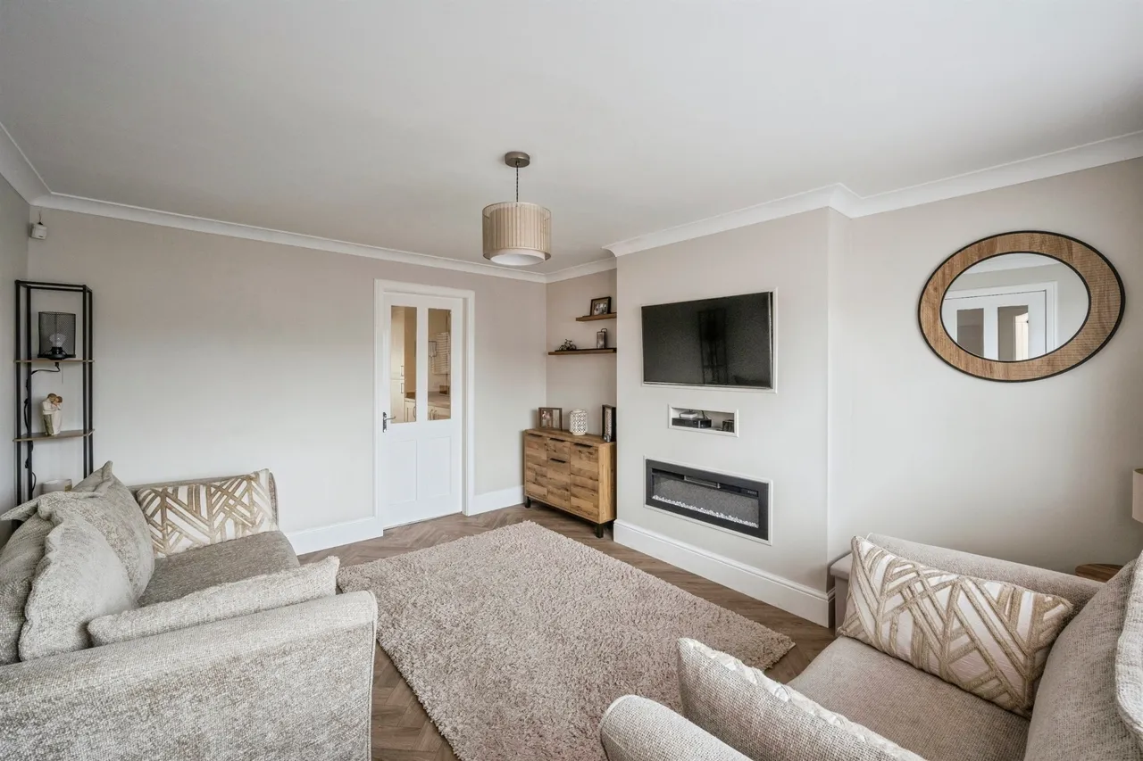 Uttoxeter Avenue, Mexborough, photo 5