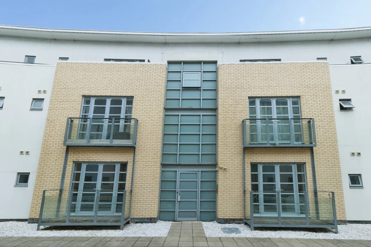 Thames Reach, London, SE28, photo 18