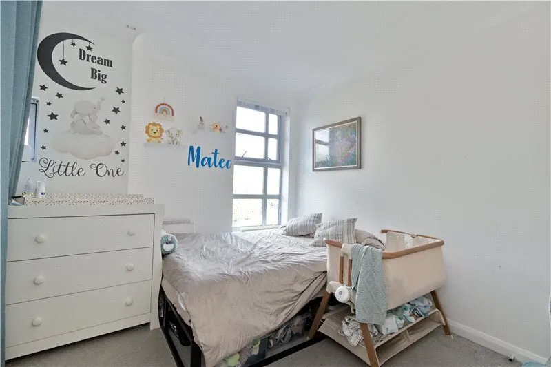 Thames Reach, London, SE28, photo 11