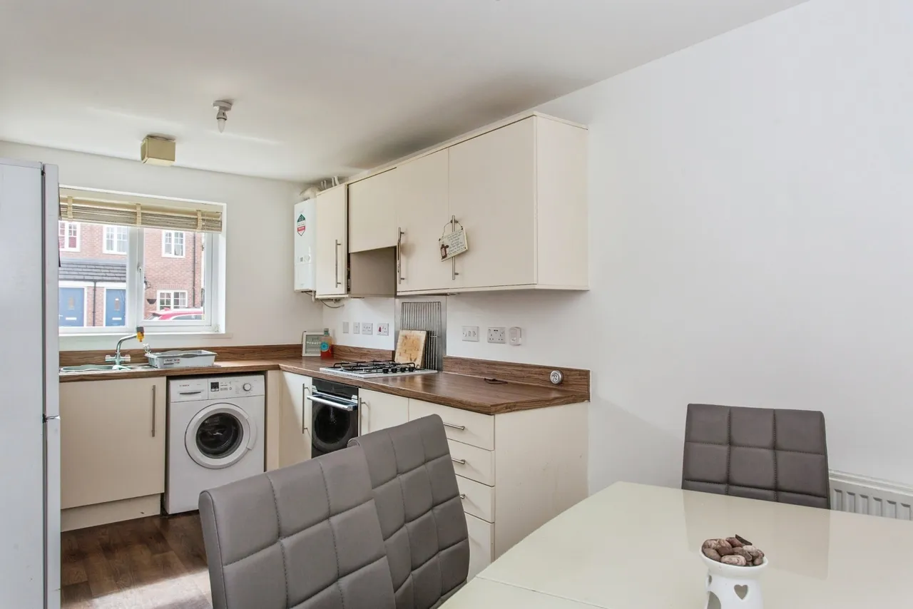 Aspenwood Close, Bamber Bridge, Preston, Lancashire, PR5, photo 4