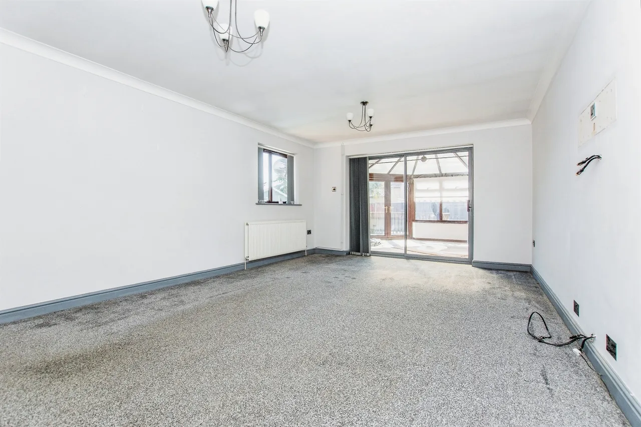 Longdon Close, Sutton Bridge, Spalding, photo 7