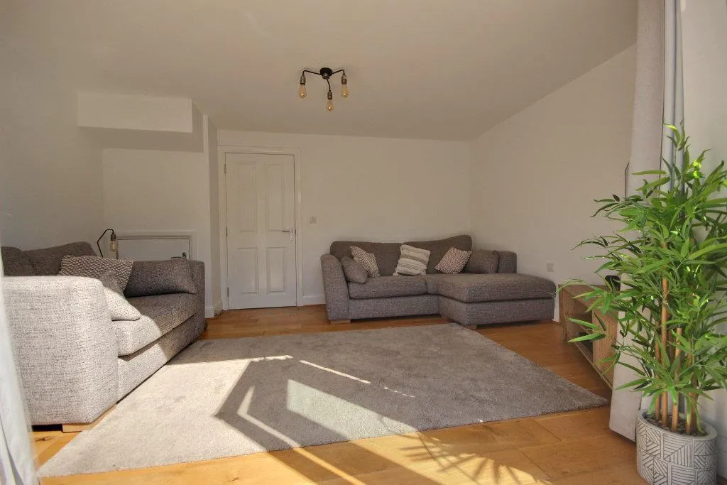 Mulberry Avenue, Beverley, photo 4