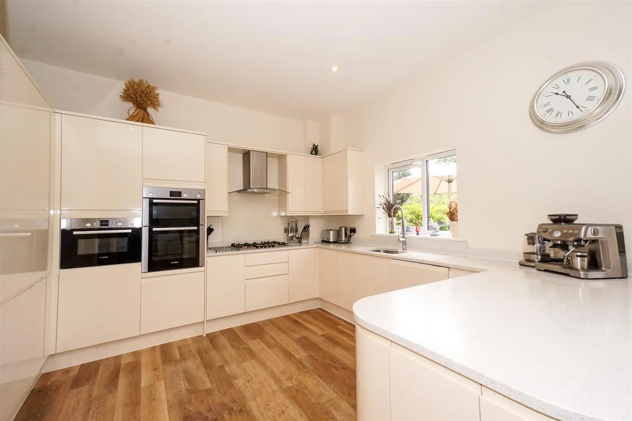Whistler Close, Hastings, photo 32