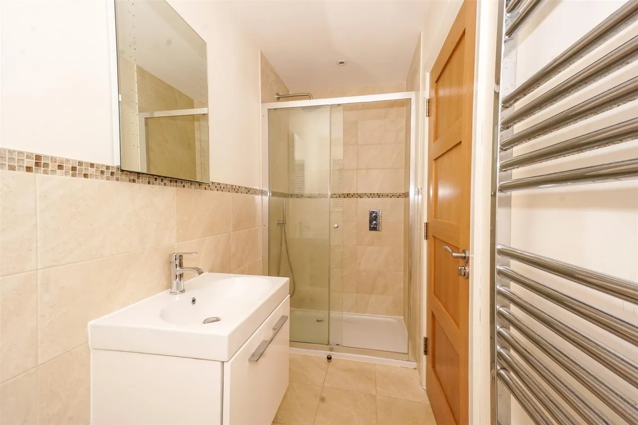 Whistler Close, Hastings, photo 27
