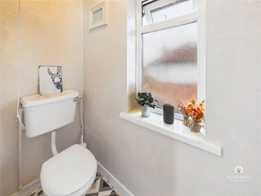 The Crescent, Whickham, NE16, photo 15