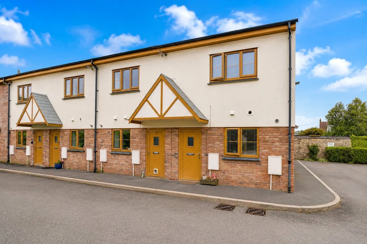 3 bed house for sale, South Street, Braunton, EX33