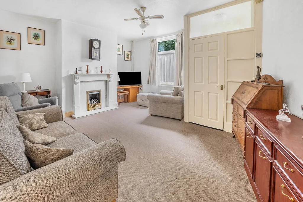 Kathleen Street, Rochdale OL12 6AJ, photo 2