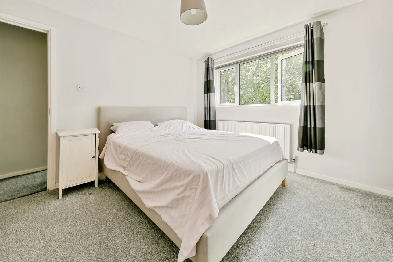 Blenheim Way, Stevenage, Hertfordshire, SG2, photo 9