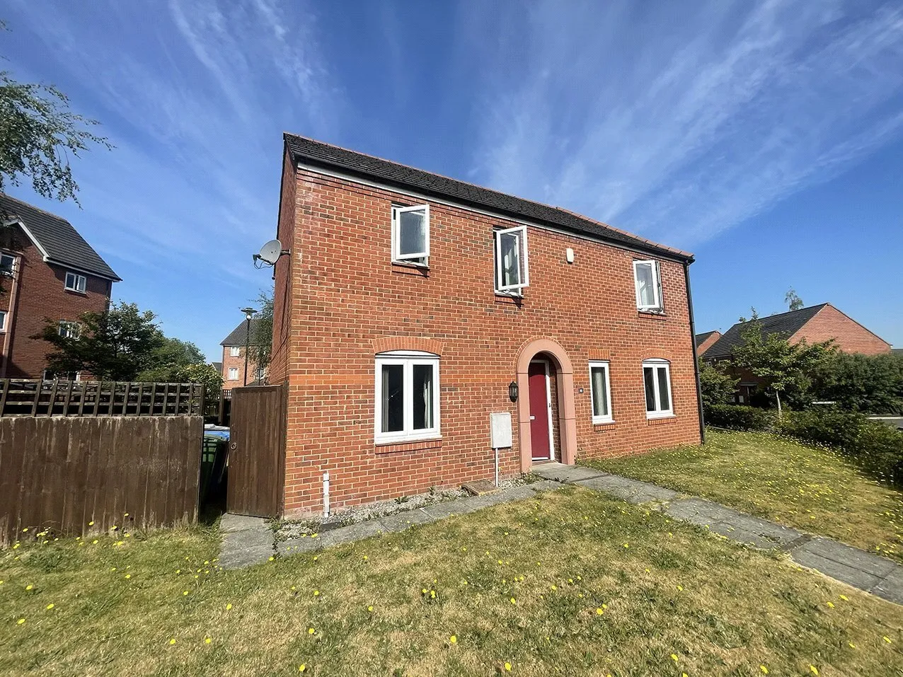Rosefinch Road, West Timperley, WA14, photo 19