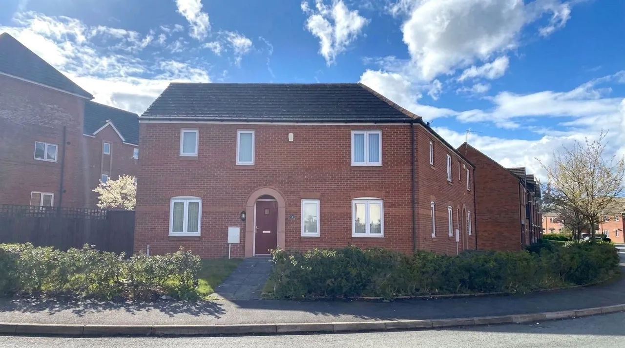 3 bed house for sale, Rosefinch Road, West Timperley, WA14