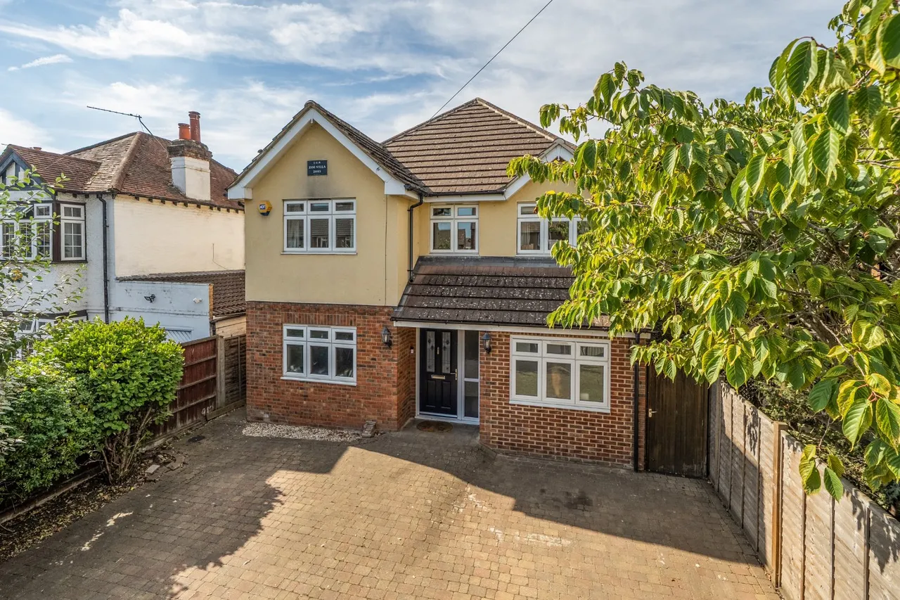 4 bed huntercombe lane north, burnham, buckinghamshire,sl1 for sale, Burnham, Buckinghamshire