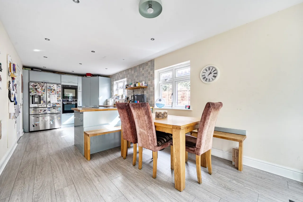 Burnham, Buckinghamshire, photo 16