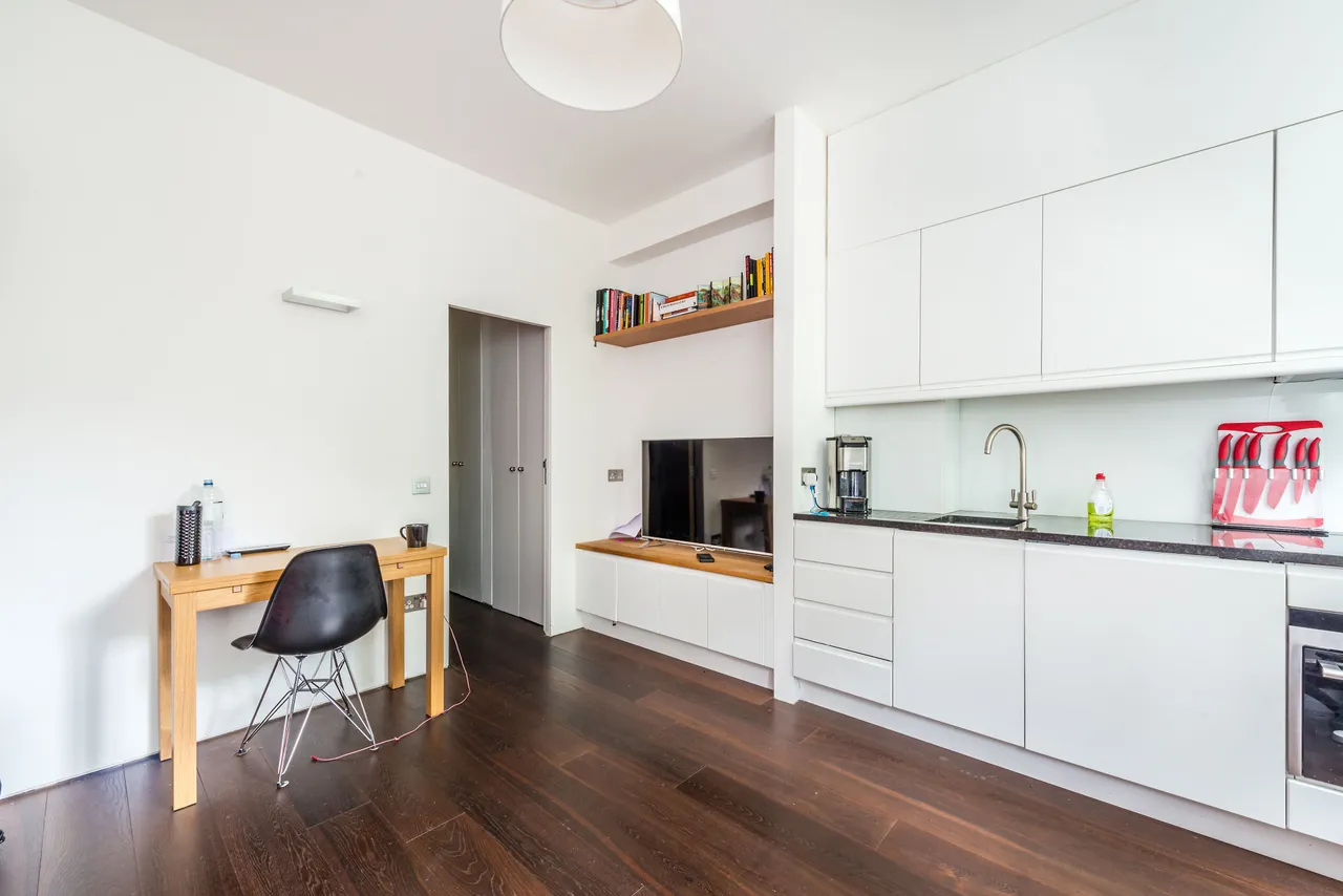Flat 8, 26 Westbourne Terrace, London, photo 6