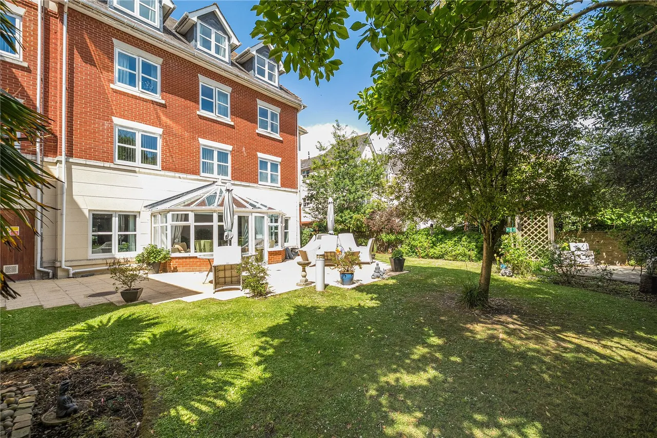 St. Botolphs Road, Worthing, BN11, photo 11
