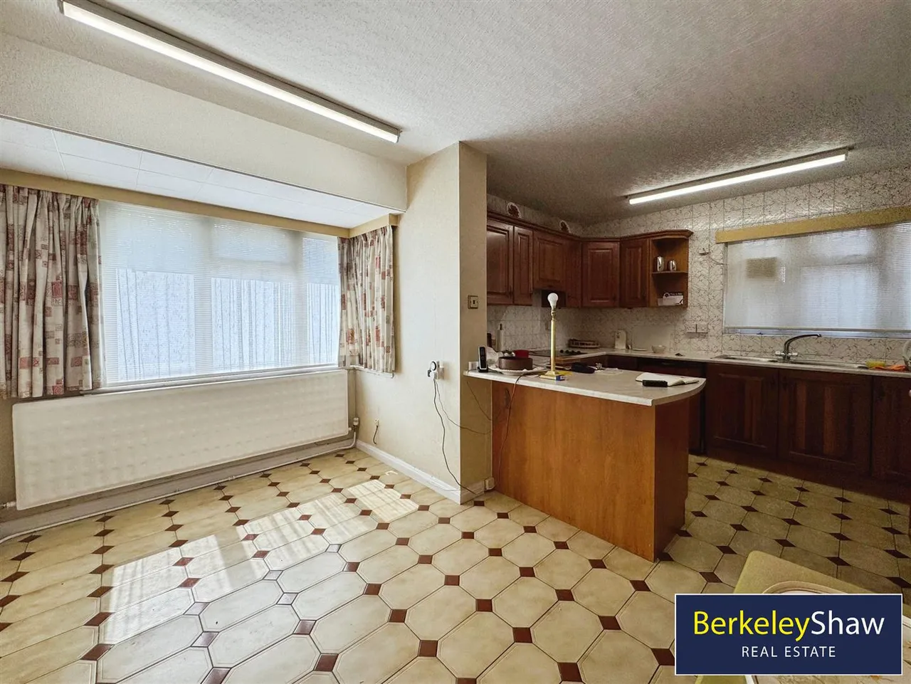 Nicholas Road, Blundellsands, L23, photo 10