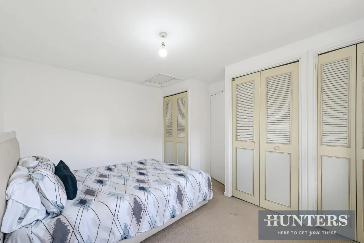 Pickwick Close, Hounslow, TW4, photo 6