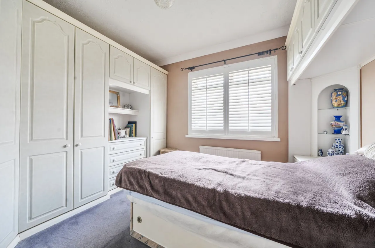 Longlands Road, East Wittering, PO20, photo 8