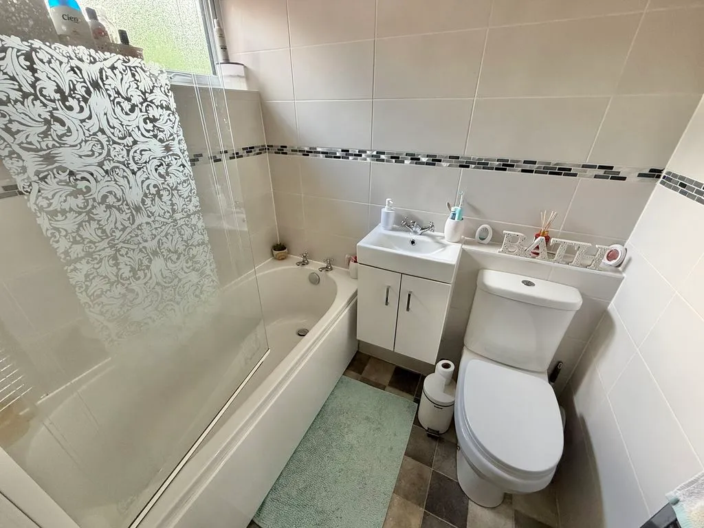Hales Gardens, Erdington, B23, photo 9