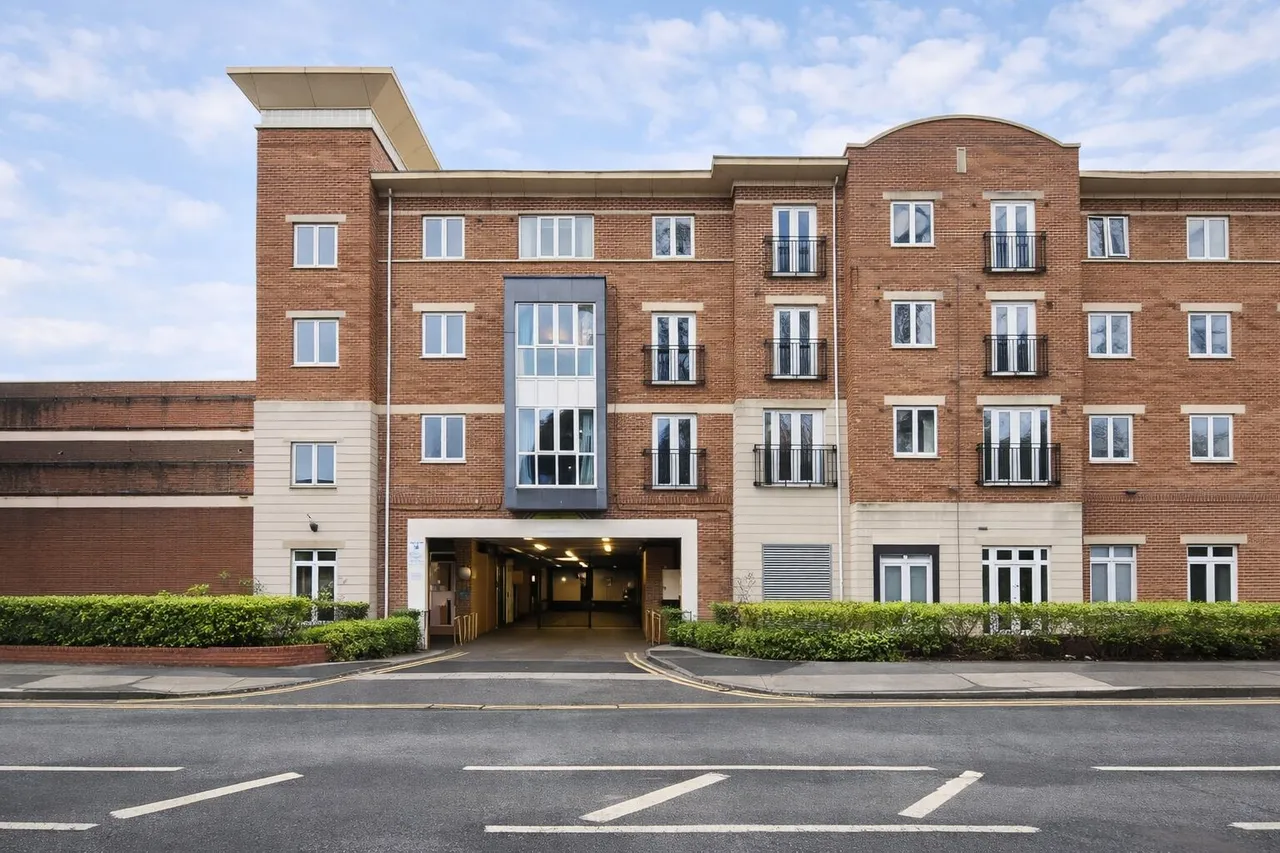 2 bed flat for sale, Grenfell Road, Maidenhead, SL6