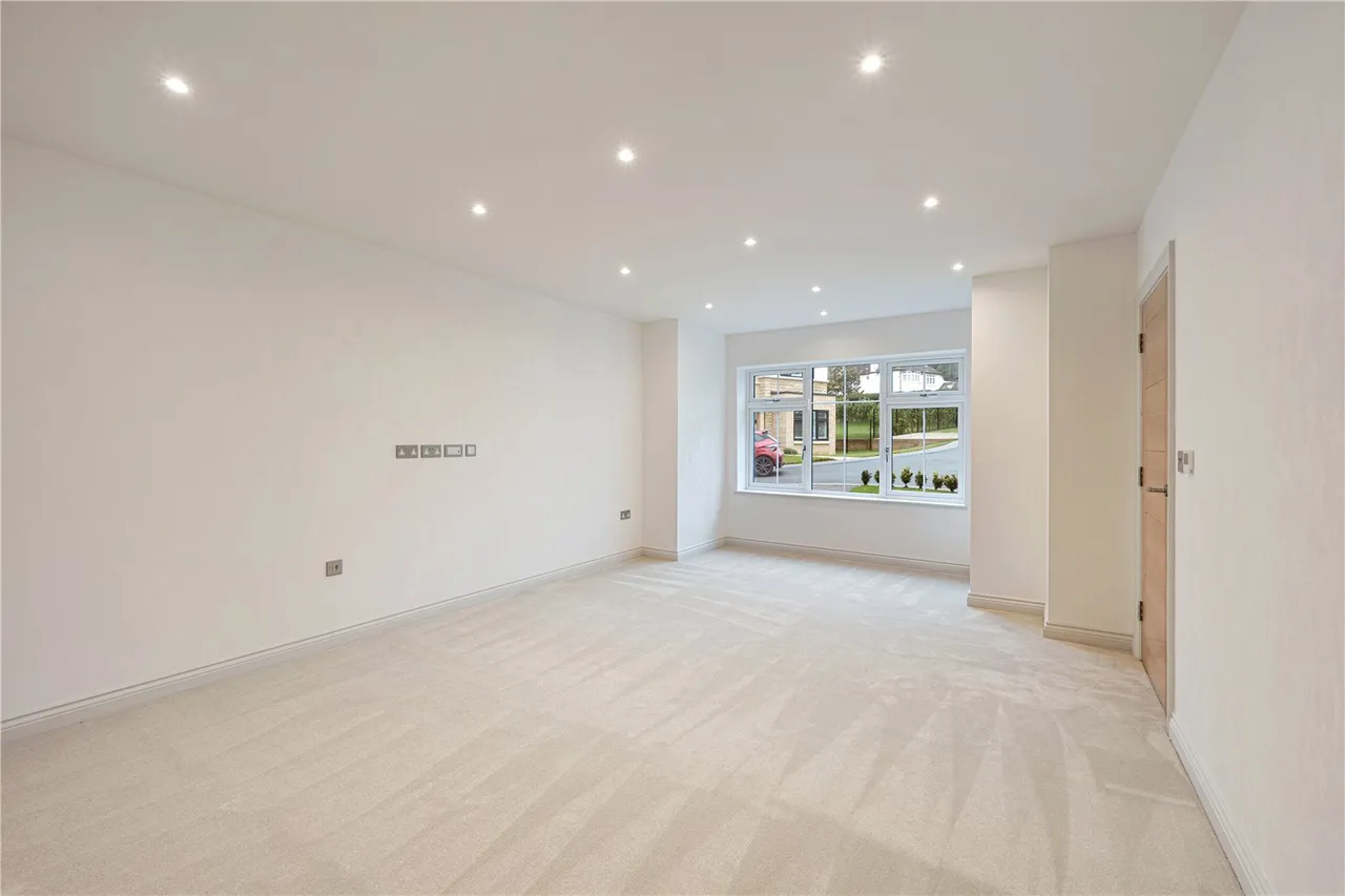 Heather Row, Leeds, photo 3