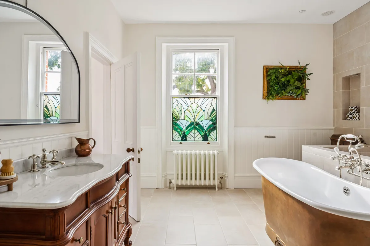 Bridge Road, East Molesey, KT8, photo 40