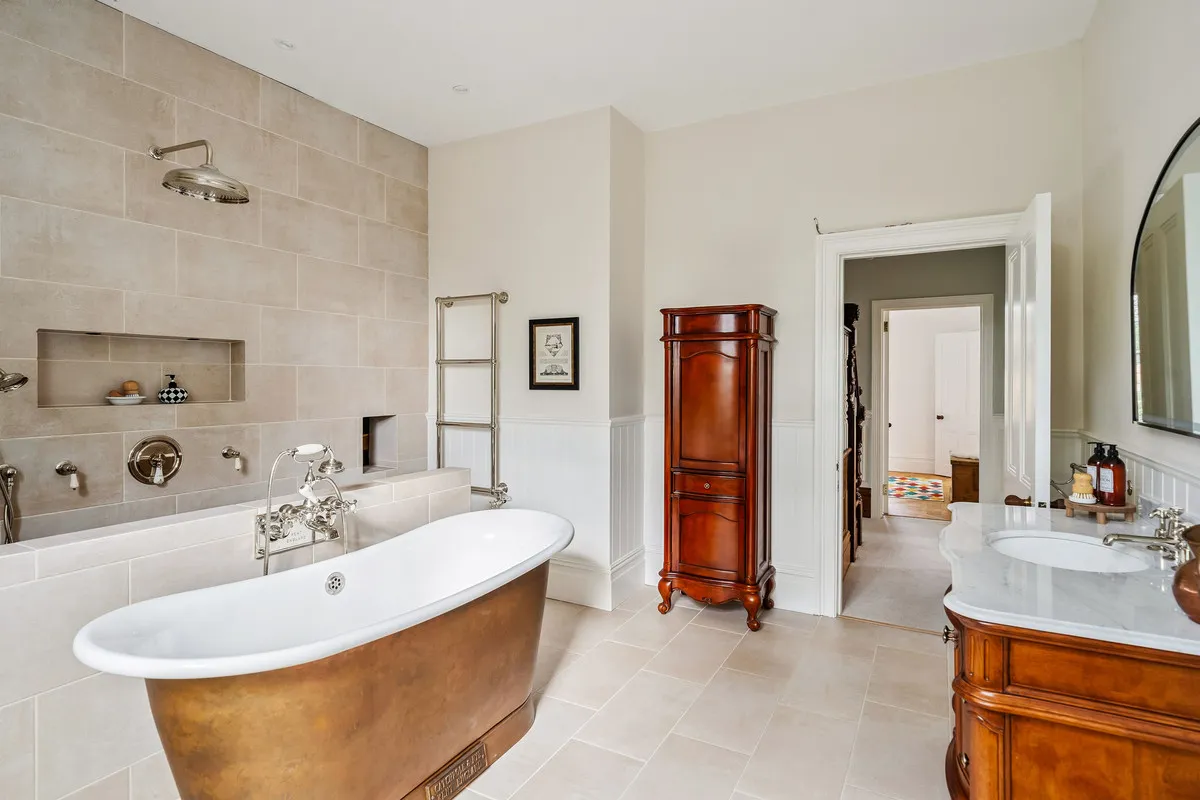 Bridge Road, East Molesey, KT8, photo 26