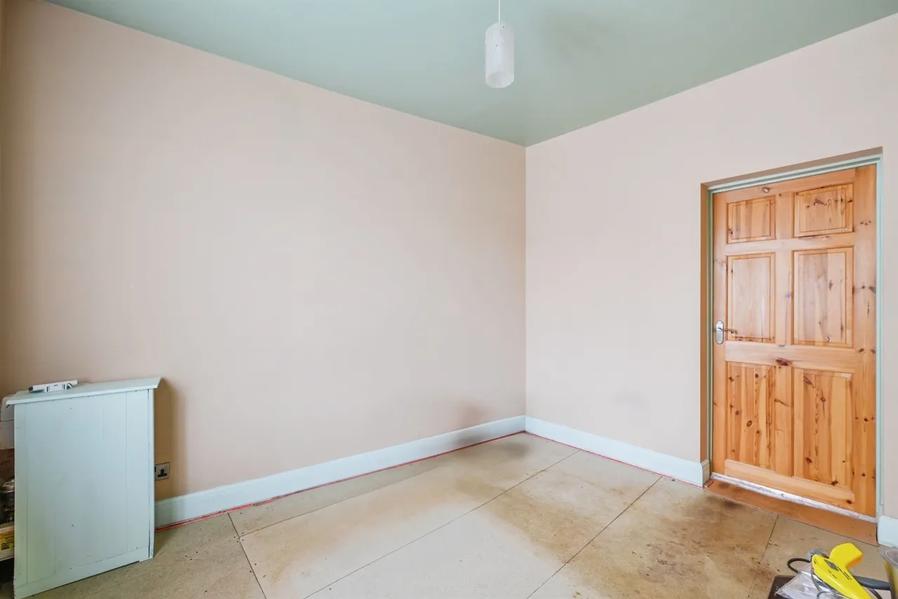Carter Street, Uttoxeter, ST14, photo 9