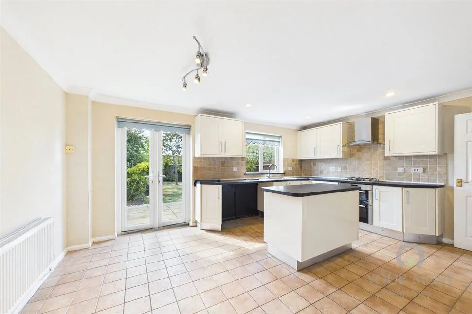Addison Road, Steeple Claydon, Buckinghamshire, MK18, photo 2