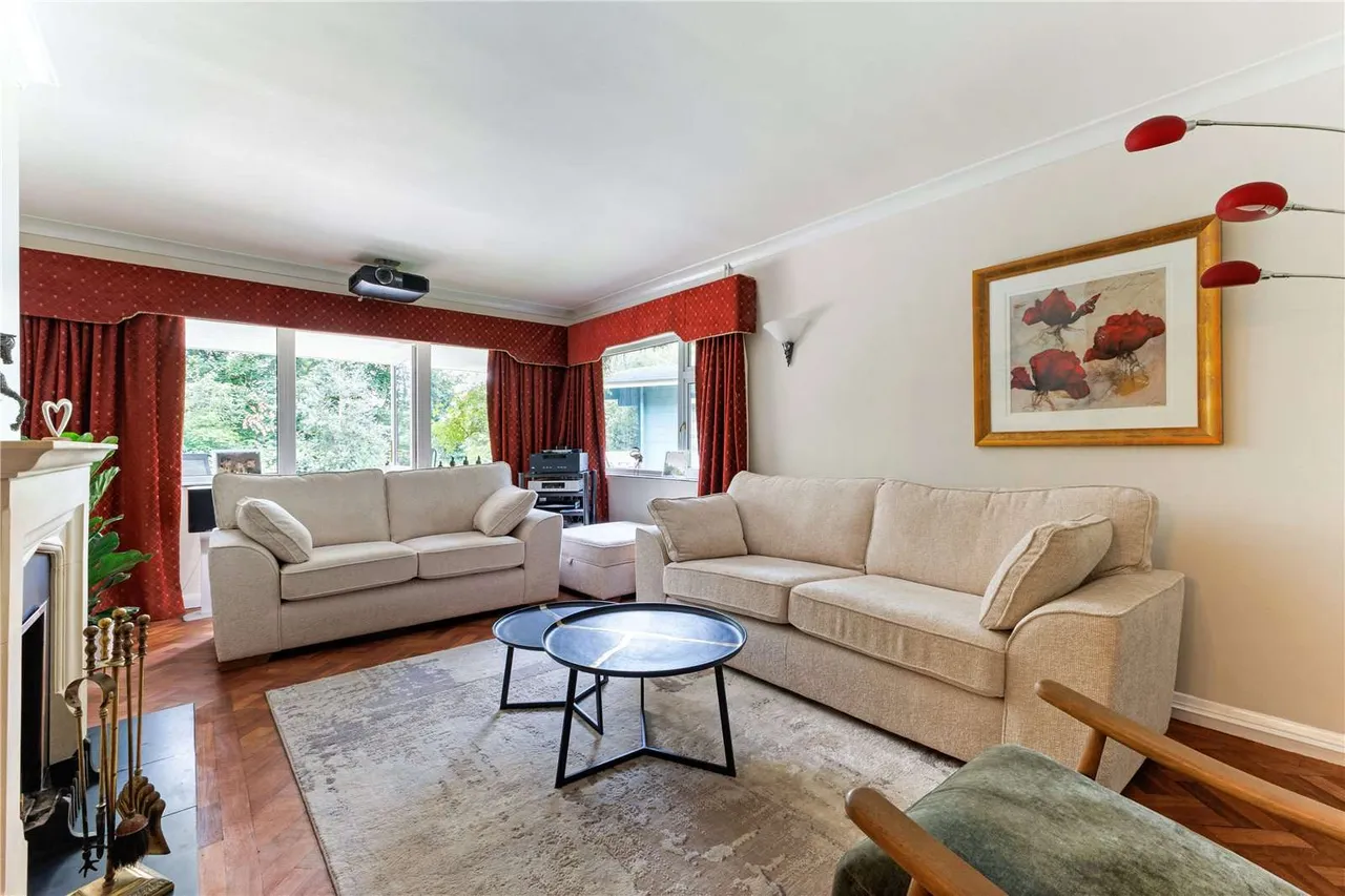 The Drive, Rickmansworth, Hertfordshire, WD3 4EB, photo 8