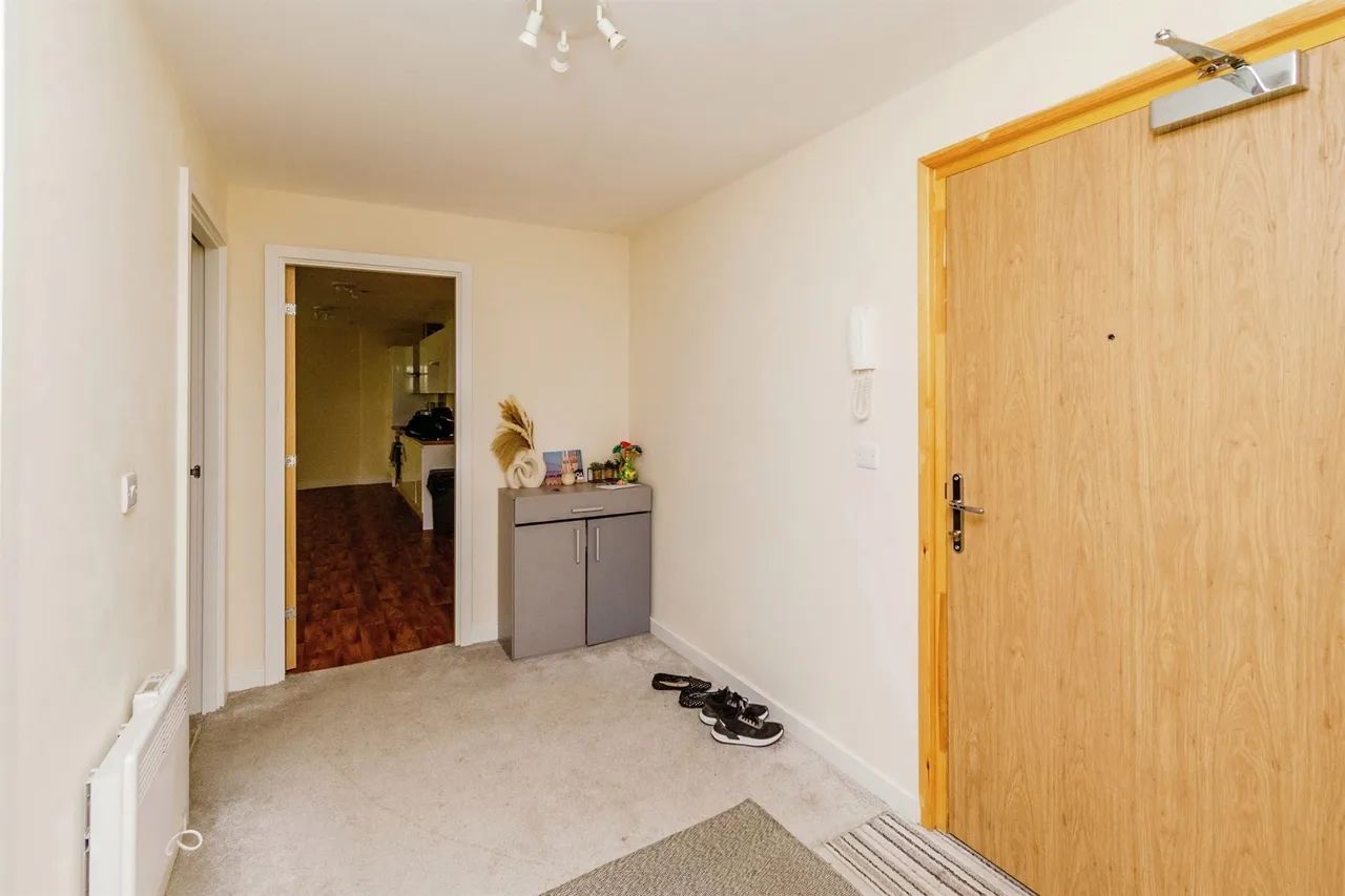Bridge Street, Walsall, WS1, photo 5