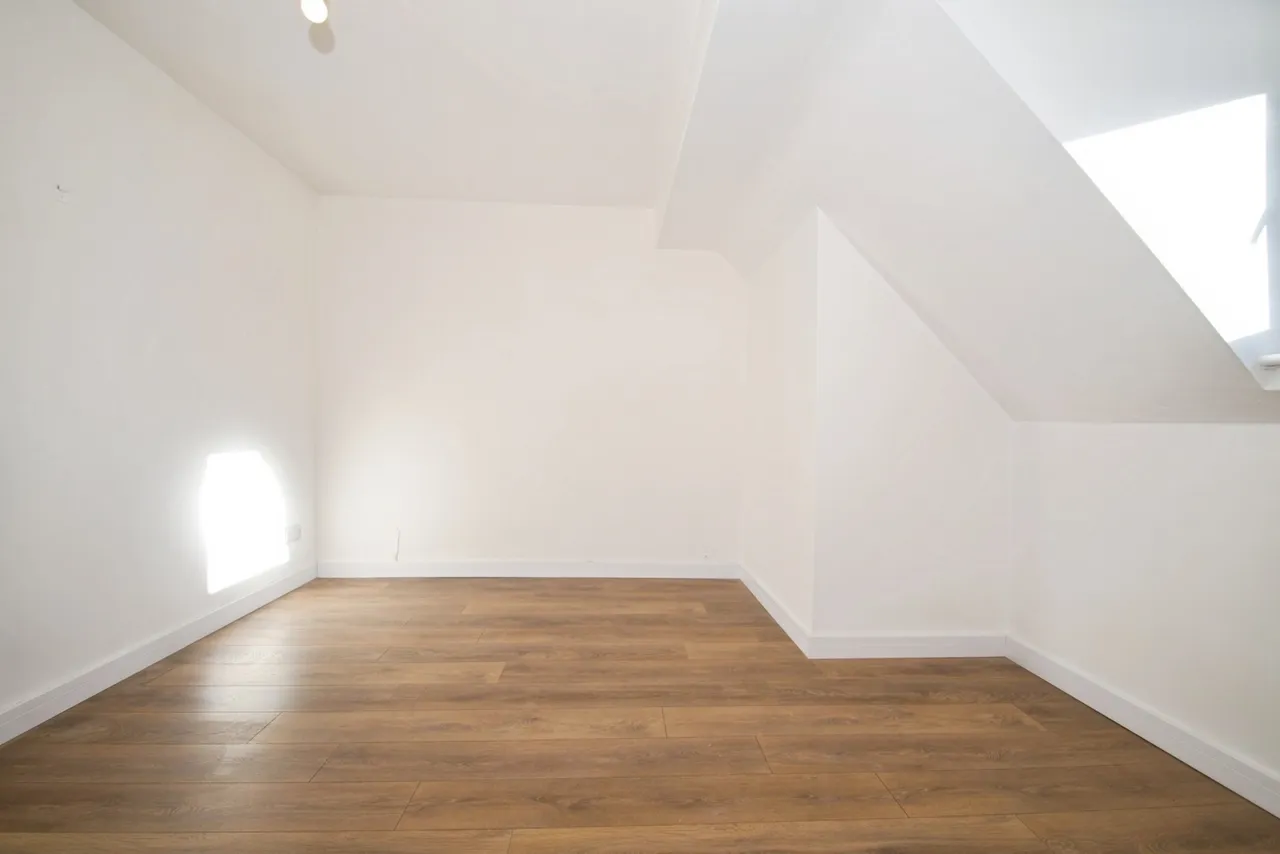 Caernarvon Court, Conway Road, Cardiff, CF11, photo 13