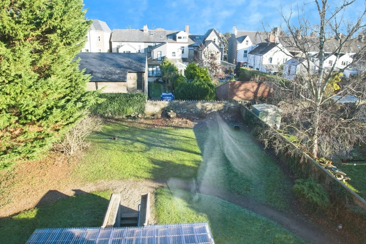 Caernarvon Court, Conway Road, Cardiff, CF11, photo 14