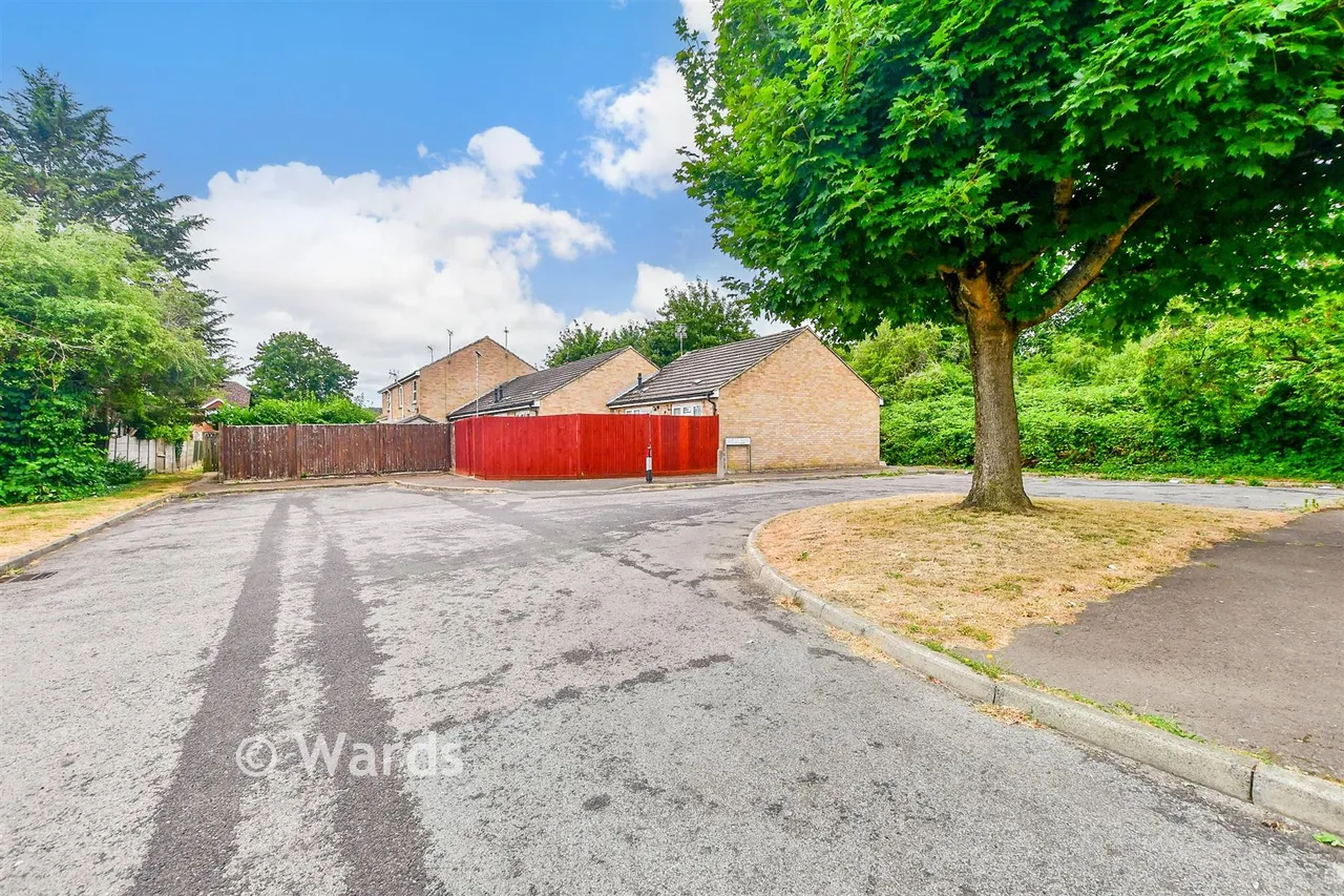 Albion Place, Willesborough, TN24, photo 11