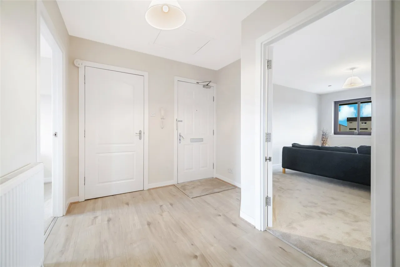 Dalmarnock Drive, Dalmarnock, Glasgow, G40, photo 4