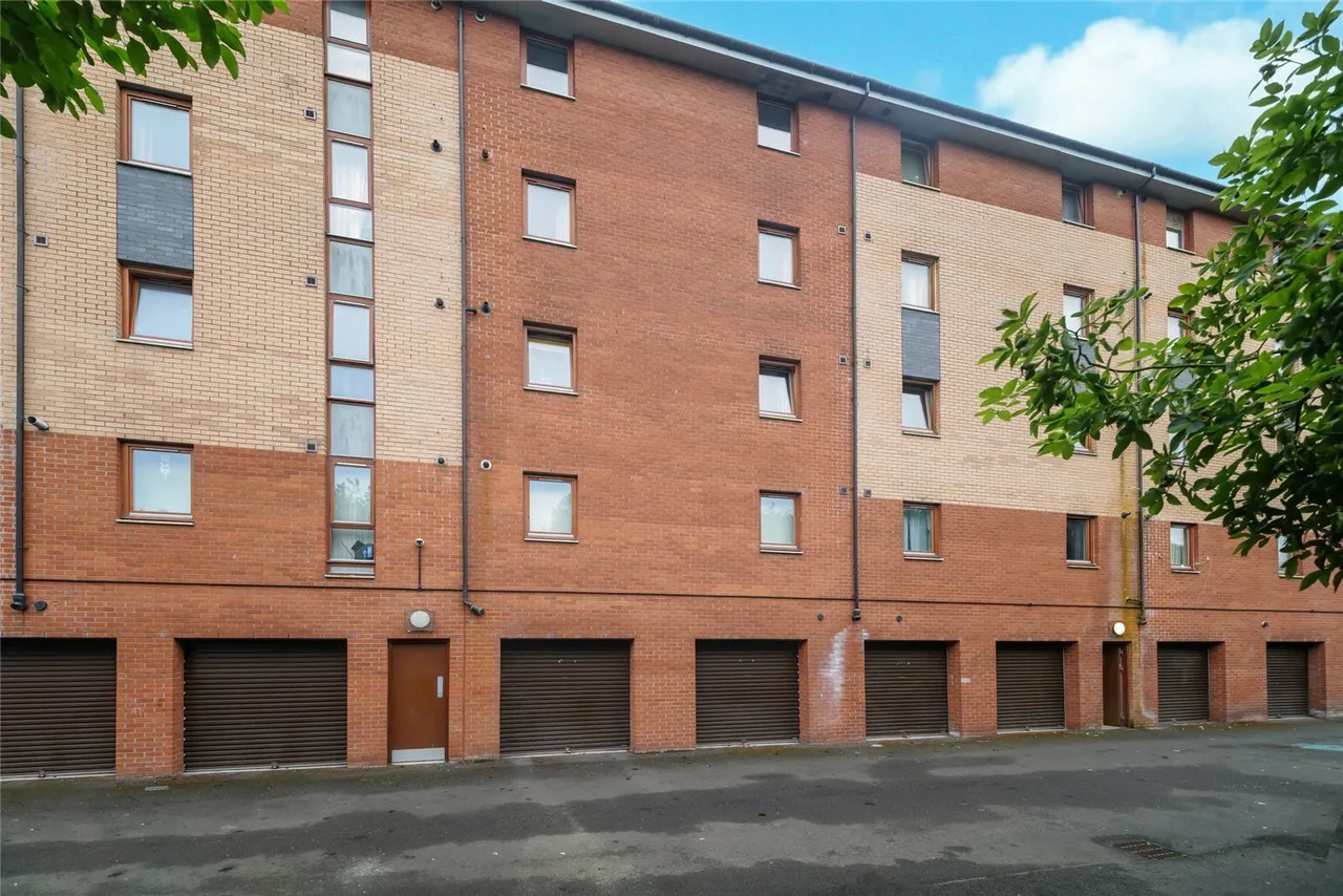 Dalmarnock Drive, Dalmarnock, Glasgow, G40, photo 15