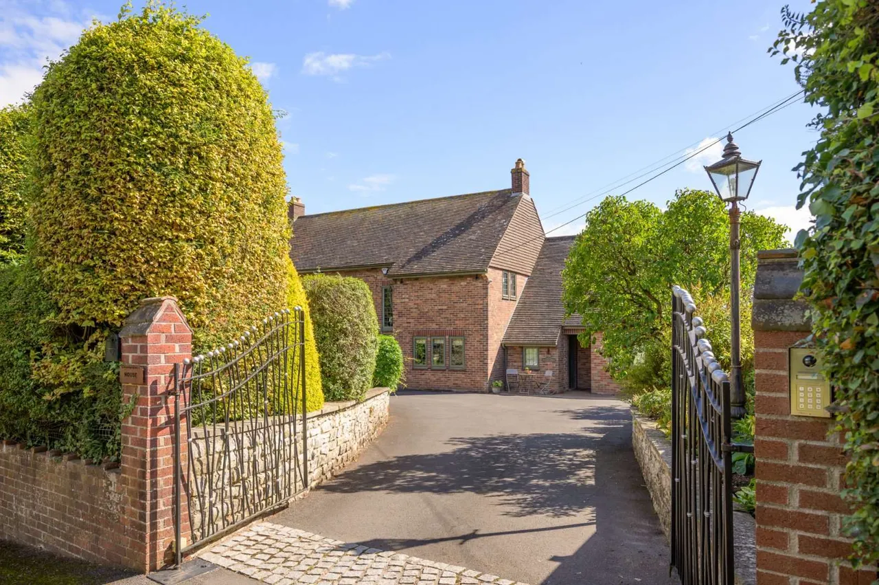 Timsbury Road, High Littleton, BS39, photo 18