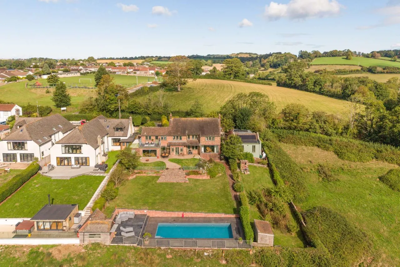 Timsbury Road, High Littleton, BS39, photo 26
