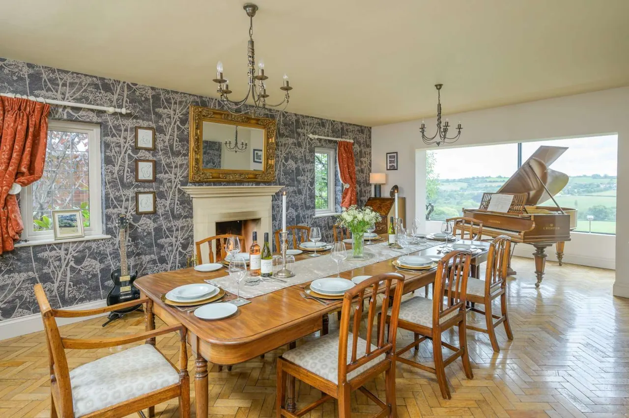 Timsbury Road, High Littleton, BS39, photo 6