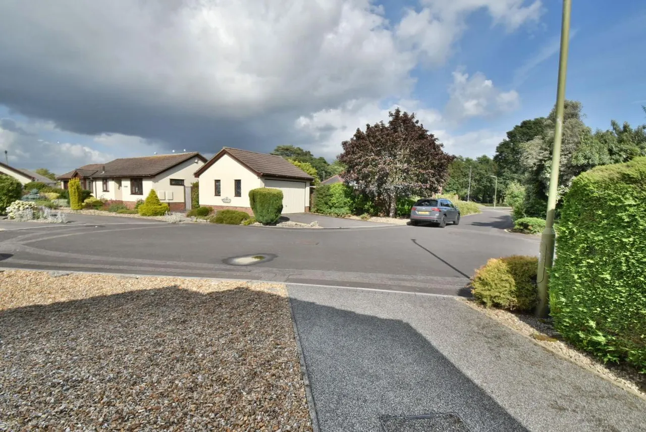 Parkside Gardens, BH10, photo 16