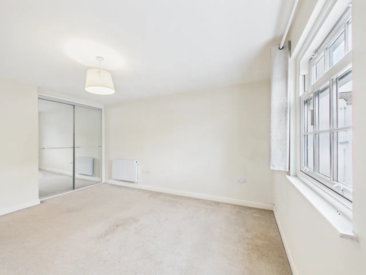 Flat 11, 10 Portland Street, Cheltenham, GL52 2PB, photo 2