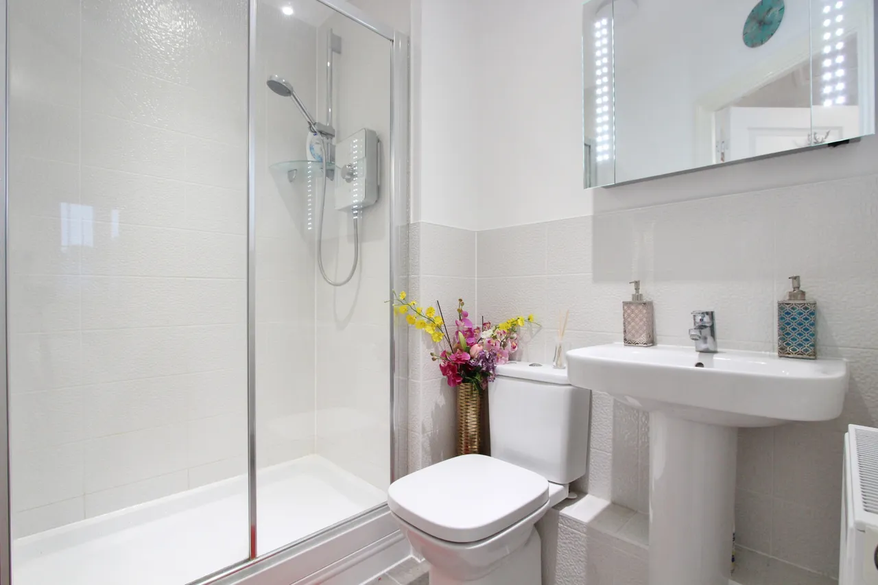 Jasmine Square, Reading, RG5, photo 3