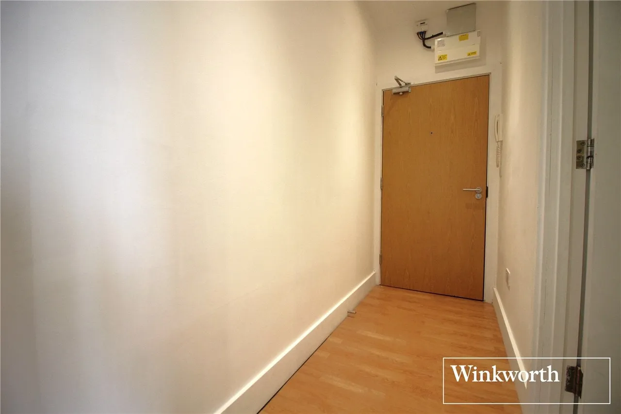 Shenley Road, Borehamwood, Hertfordshire, WD6, photo 4