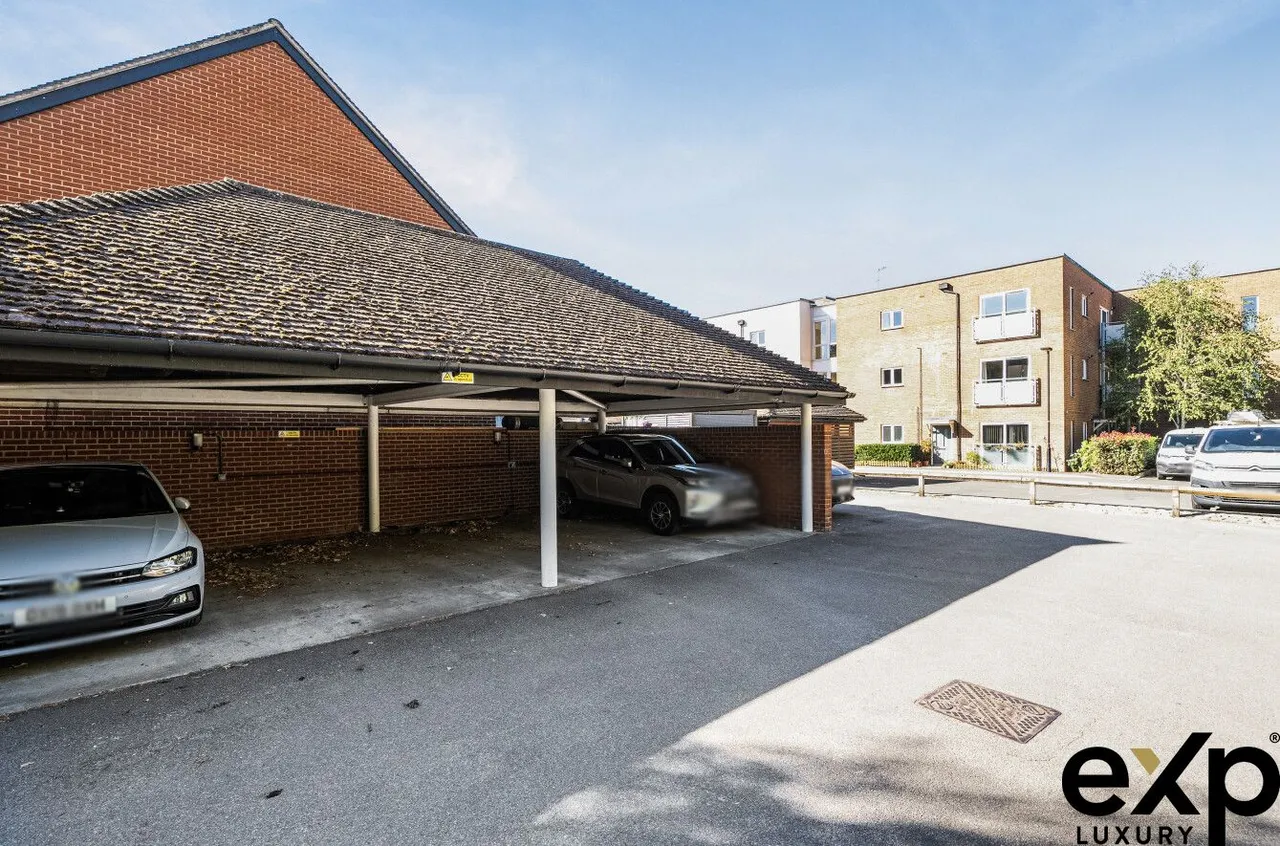 Priddy Place, Redhill, RH1, photo 23