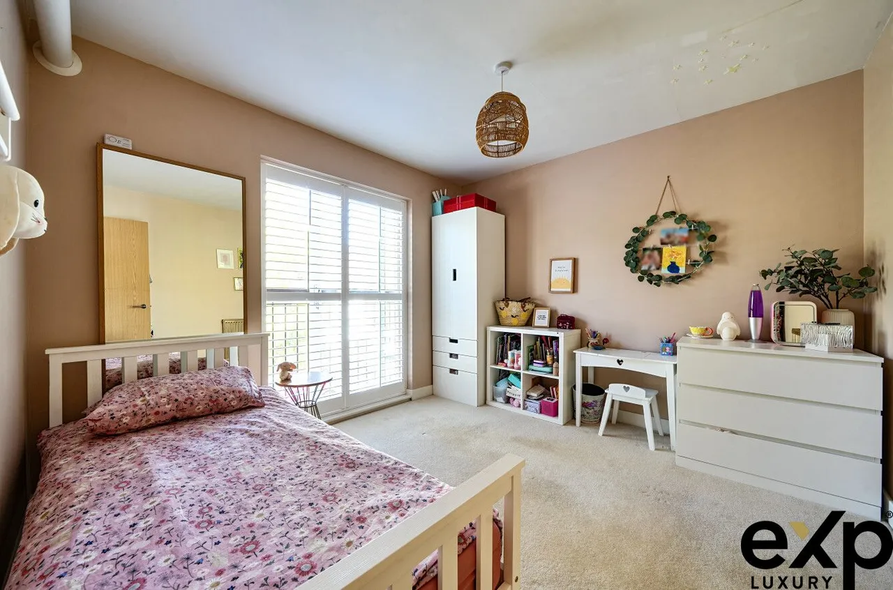 Priddy Place, Redhill, RH1, photo 17