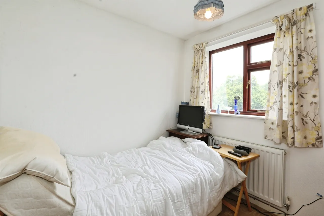 Pear Tree Drive, Wincham, CW9, photo 15