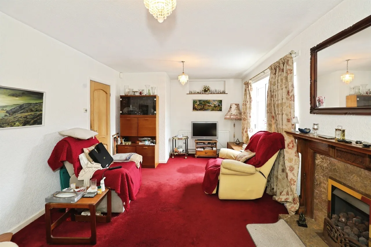 Pear Tree Drive, Wincham, CW9, photo 6