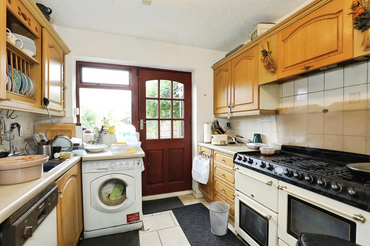 Pear Tree Drive, Wincham, CW9, photo 9