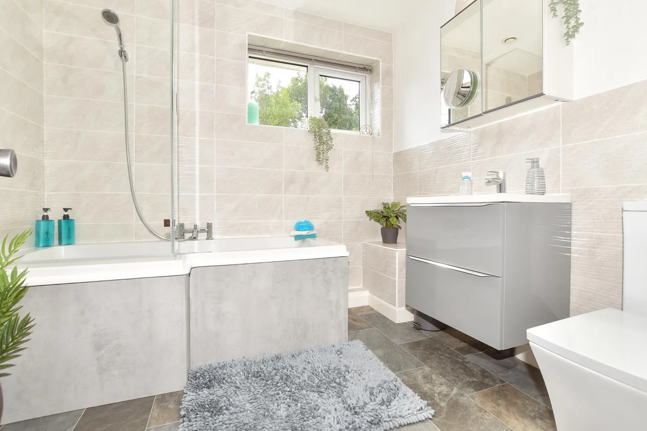 Stonehurst Lane, Five Ashes, TN20, photo 15