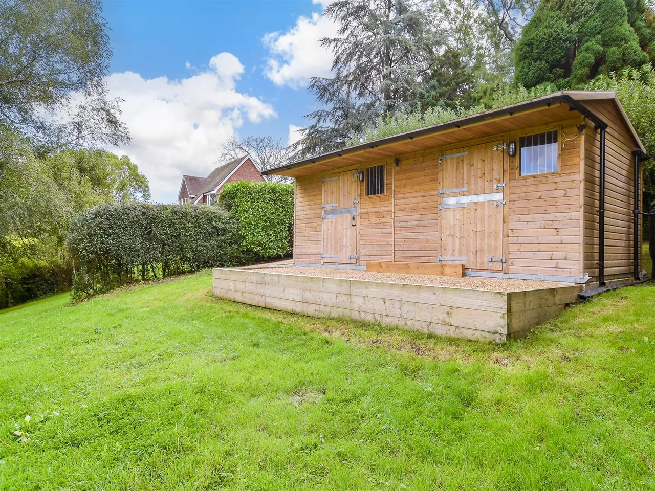 Stonehurst Lane, Five Ashes, TN20, photo 20