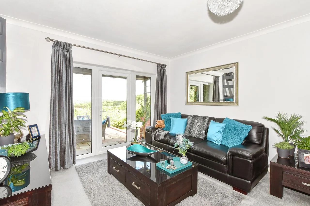 Stonehurst Lane, Five Ashes, TN20, photo 11